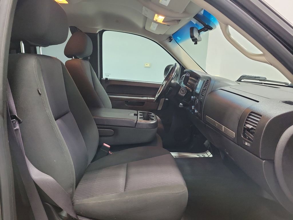 Used 2013 Chevrolet Silverado 1500 LT w/ All-Star Edition AWD/4WD image 18