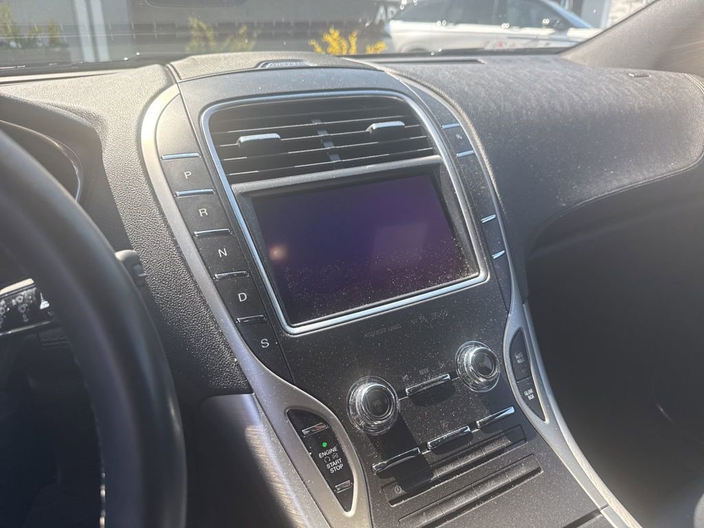 Used 2020 Lincoln Nautilus Premier w/ Equipment Group 101A image 11