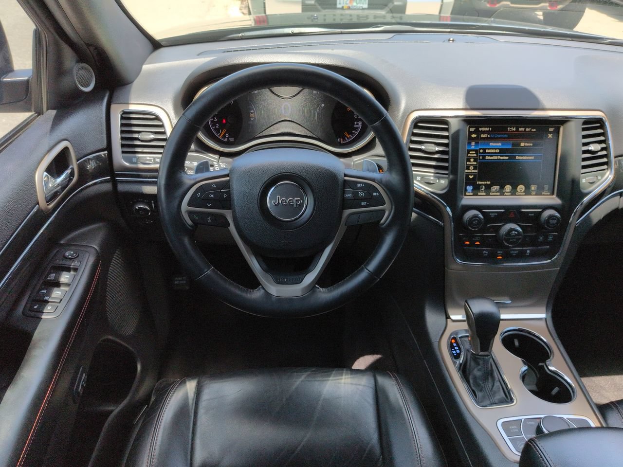 Used 2017 Jeep Grand Cherokee Limited 75th Anniversary AWD/4WD image 16