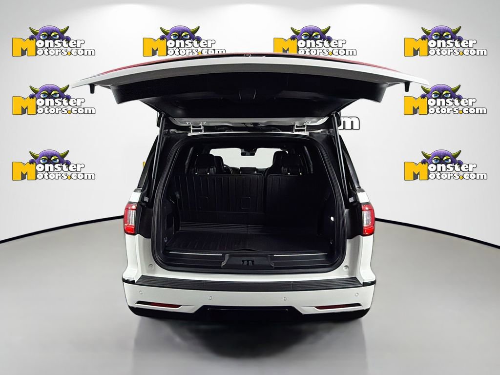 Used 2020 Lincoln Navigator Reserve w/ Equipment Group 208A image 27