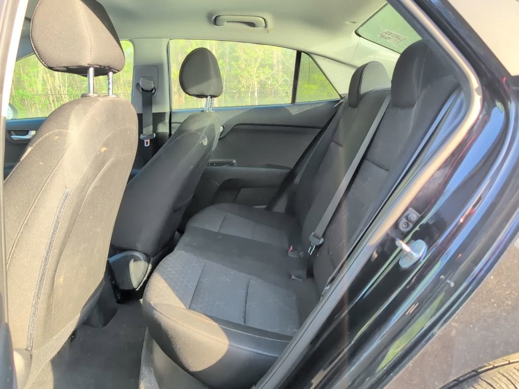 Used 2022 Kia Rio LX image 4