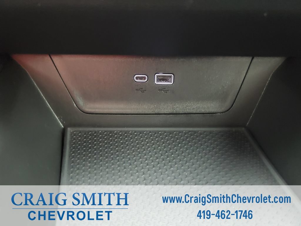 Used 2025 Chevrolet Equinox LT FWD image 28