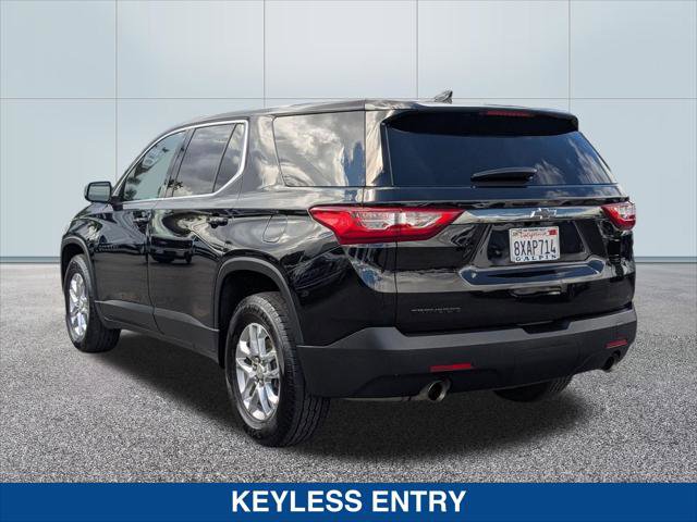 Used 2021 Chevrolet Traverse LS w/ LPO, Blackout Package FWD image 3