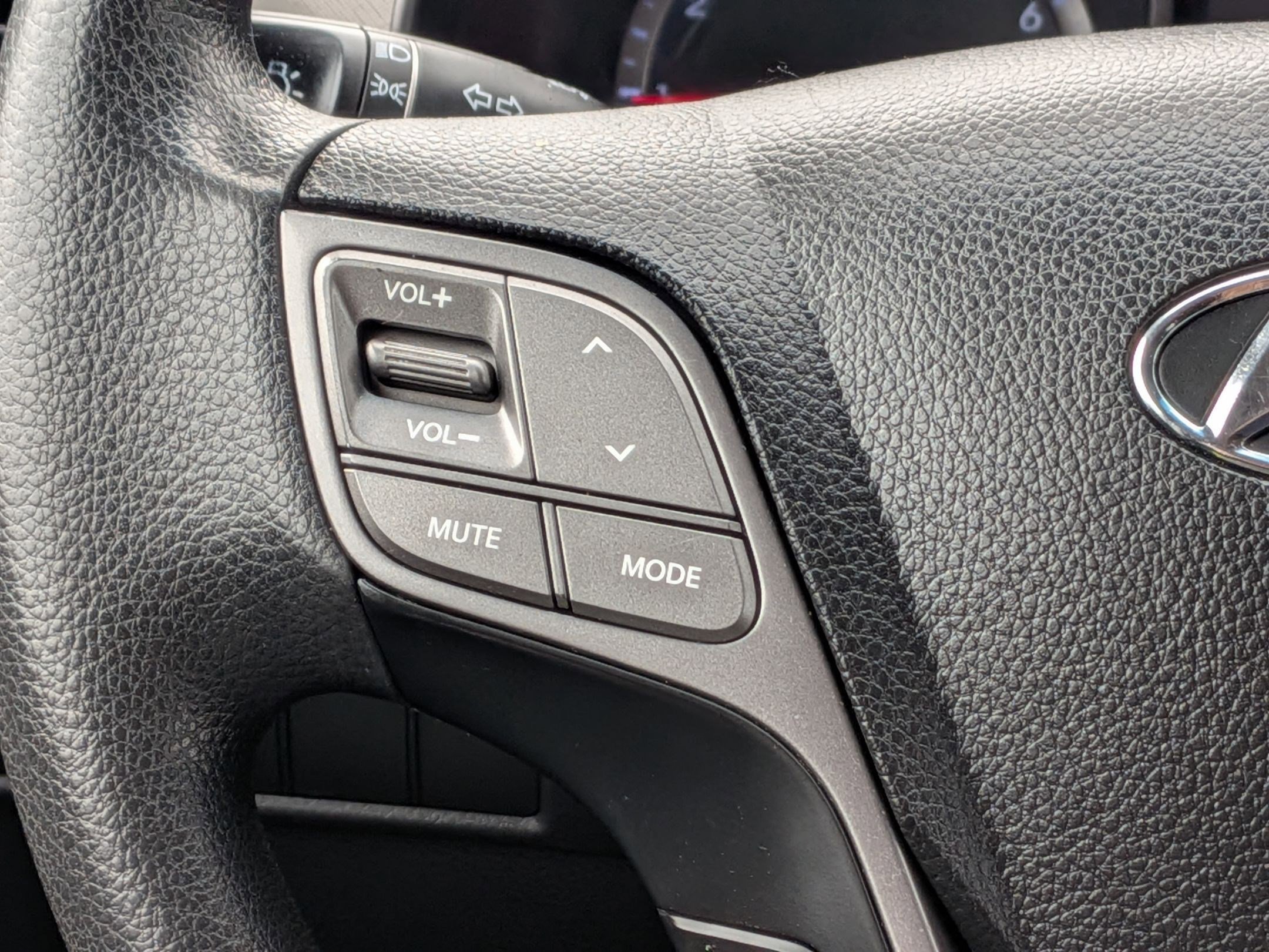 Used 2015 Hyundai Santa Fe Sport AWD/4WD image 19