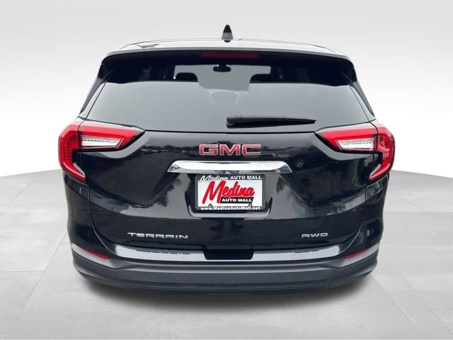 Used 2023 GMC Terrain SLE image 6