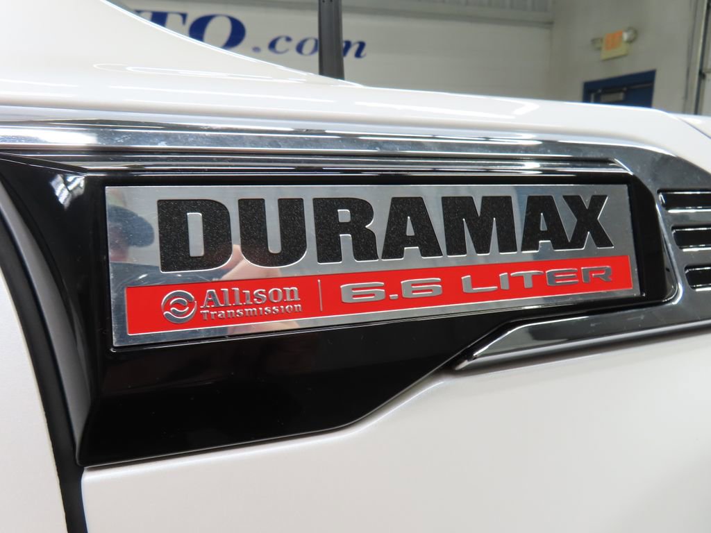 Used 2024 GMC Sierra 3500 Denali w/ Denali Reserve Package image 63