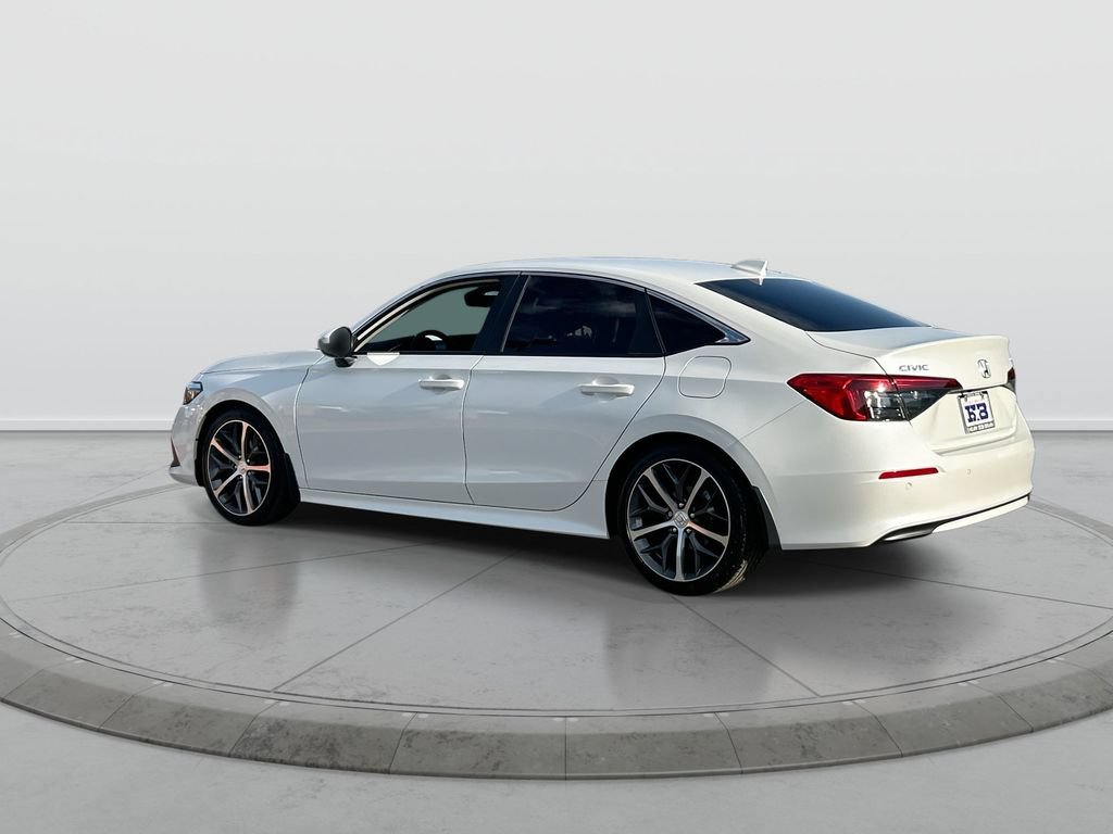 Used 2022 Honda Civic Touring image 6