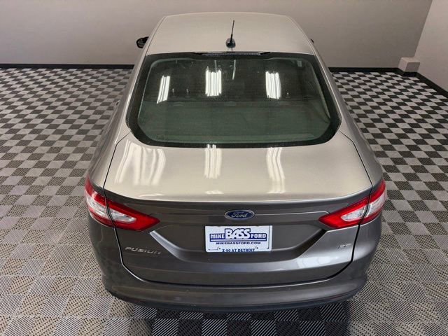 Used 2014 Ford Fusion SE FWD image 11