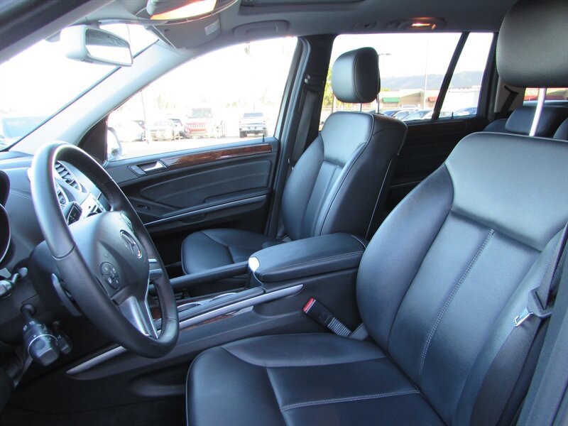 Used 2010 Mercedes-Benz GL 450 4MATIC image 11