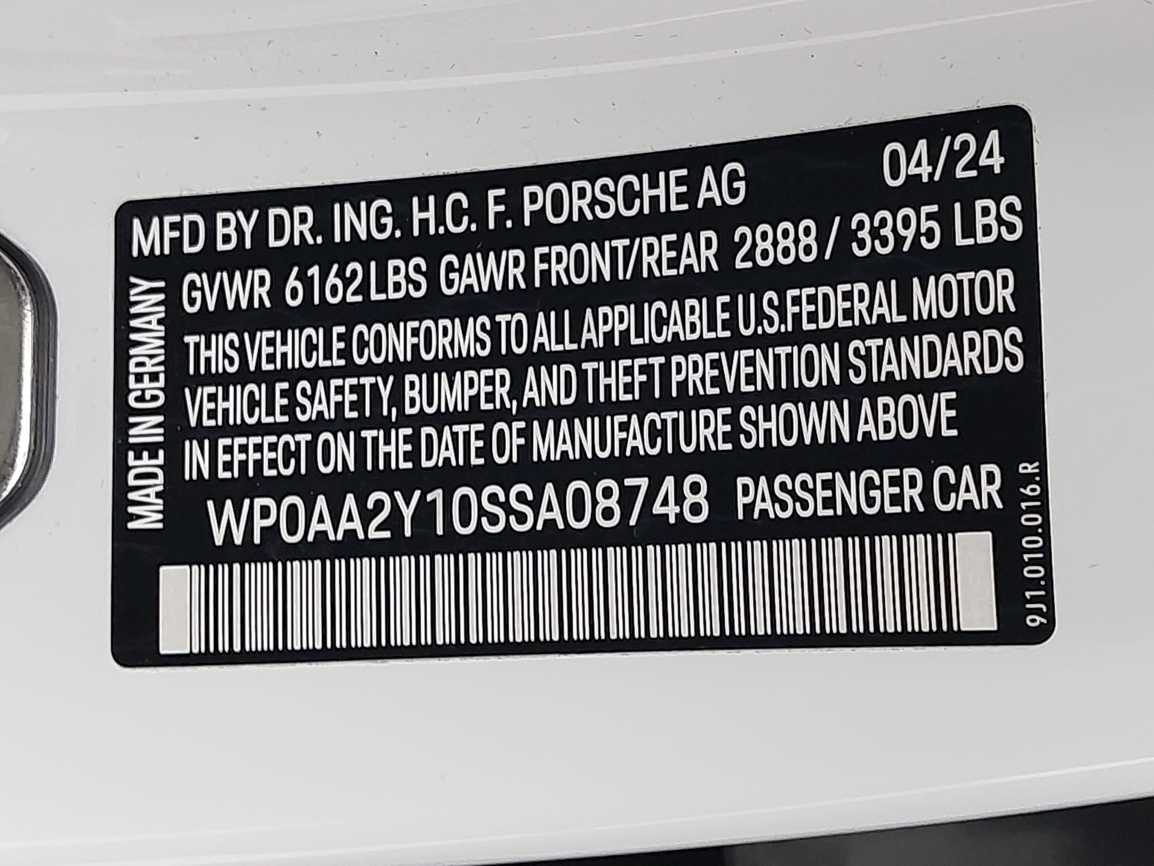 Certified 2025 Porsche Taycan RWD image 38