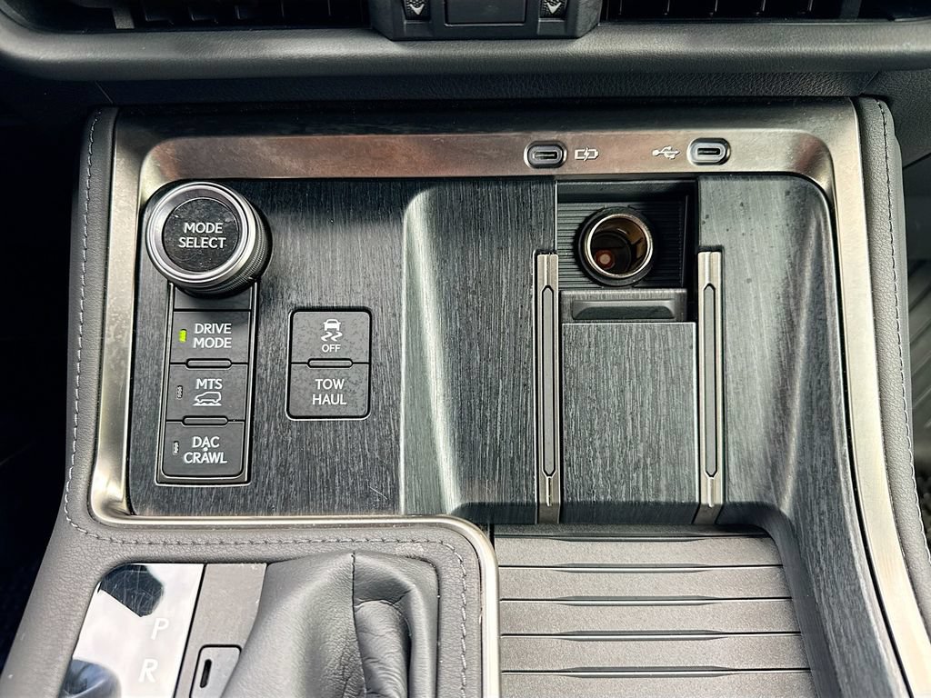 Used 2024 Lexus GX 550 AWD/4WD image 26