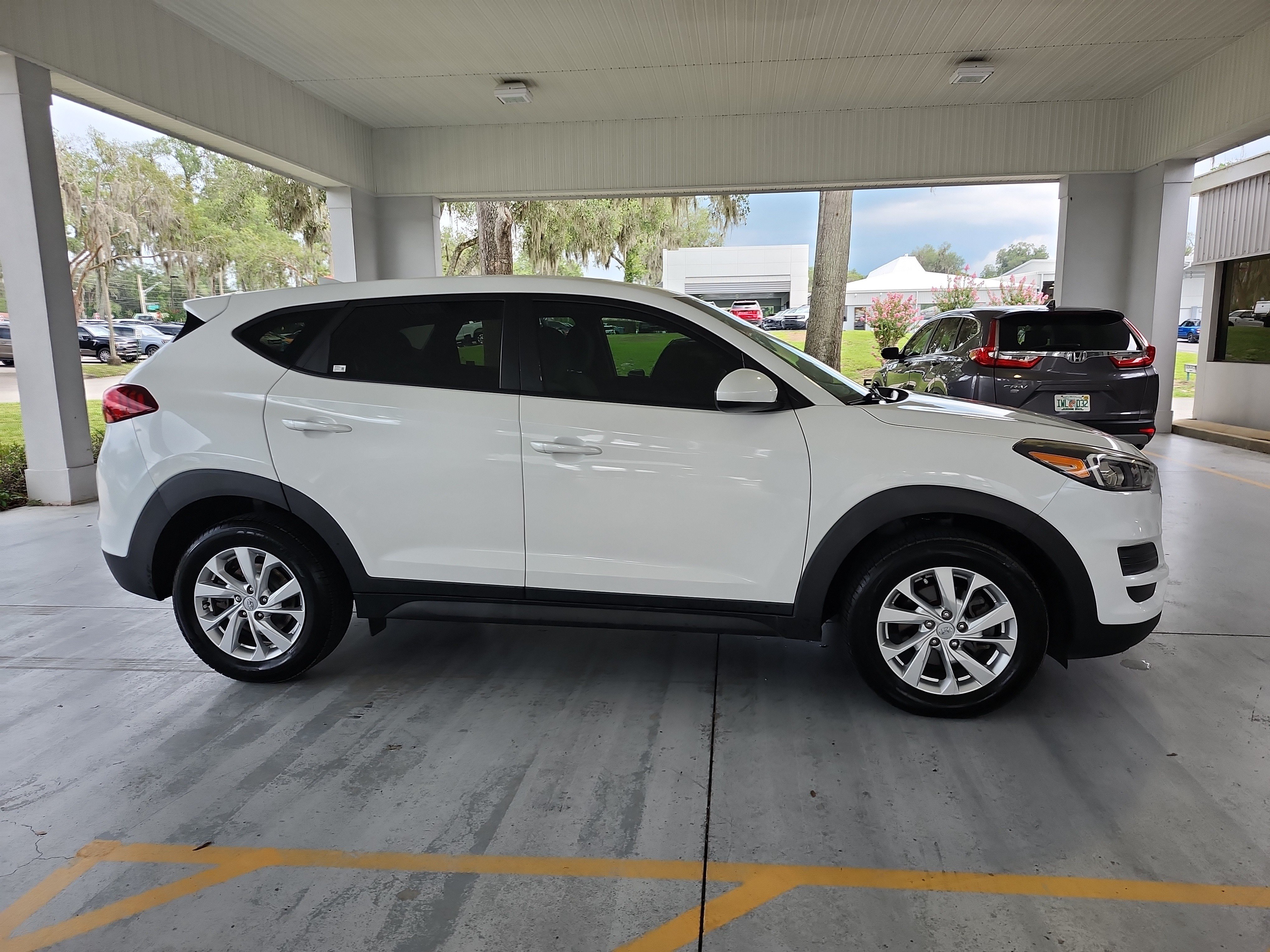 Used 2021 Hyundai Tucson SE w/ Cargo Package FWD image 6