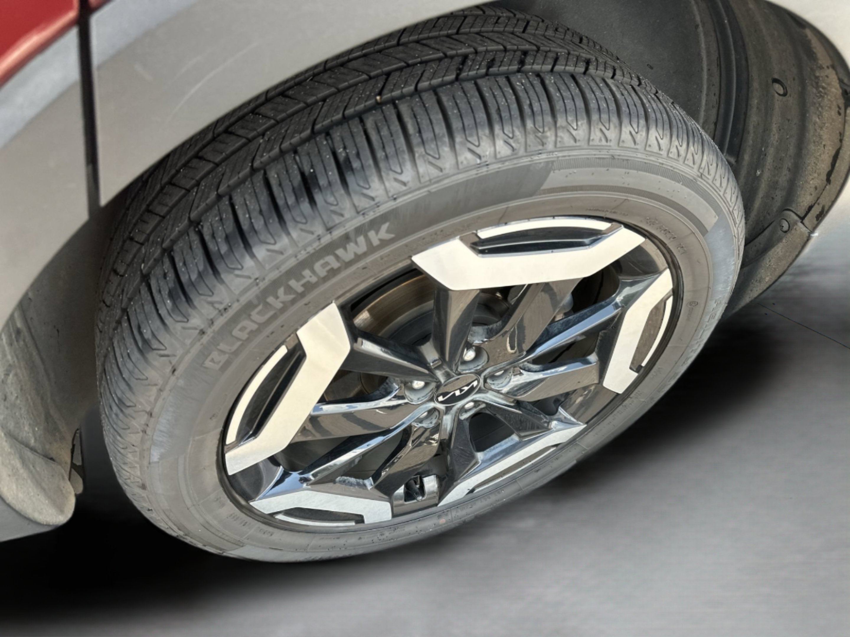 Used 2024 Kia Telluride S w/ S Sunroof Package FWD image 28