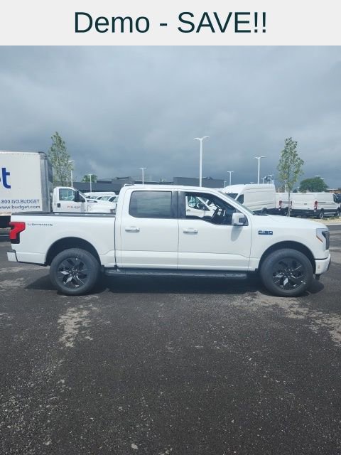 New 2025 Ford F150 Lightning Lariat image 4