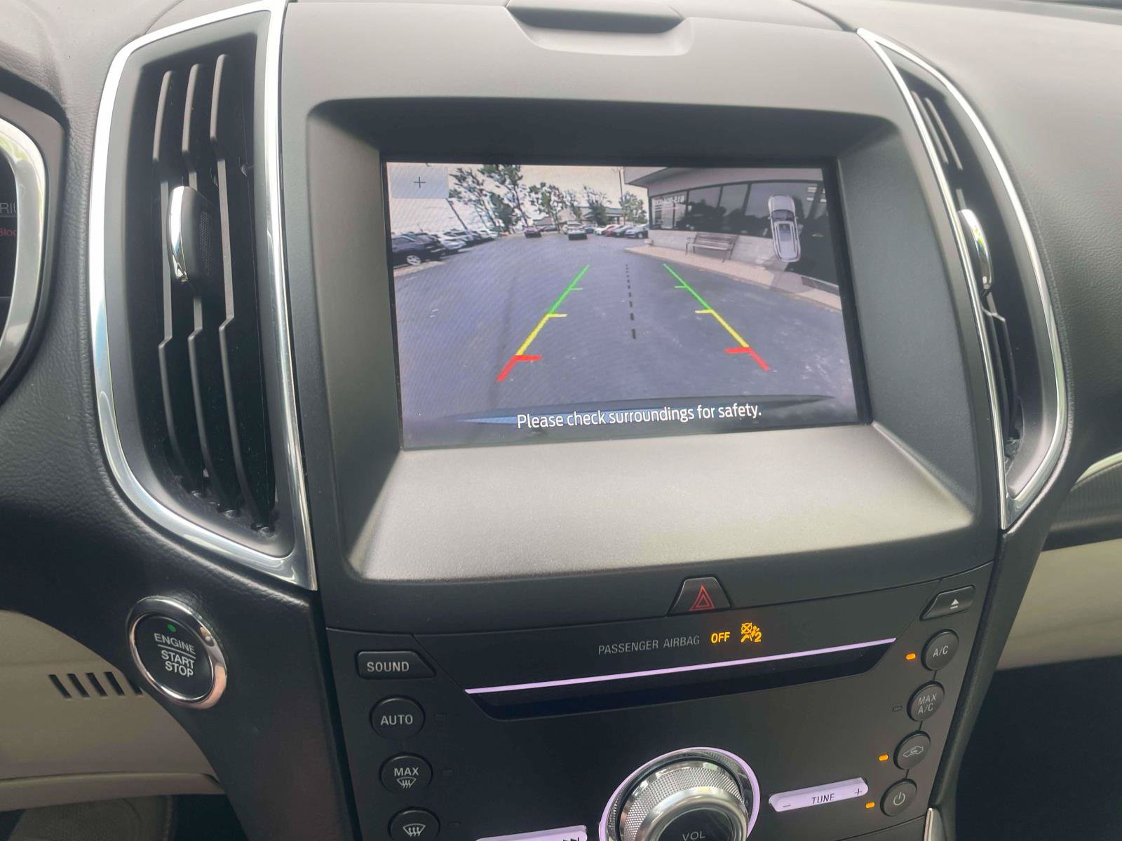 Used 2019 Ford Edge Titanium AWD/4WD image 20