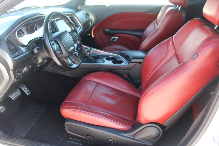 Used 2020 Dodge Challenger GT w/ Plus Package RWD image 11