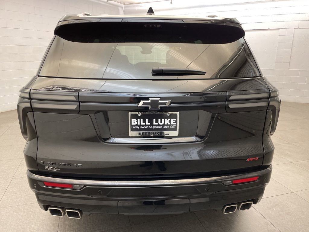 Used 2025 Chevrolet Traverse RS w/ LPO, Floor Liner Package image 6