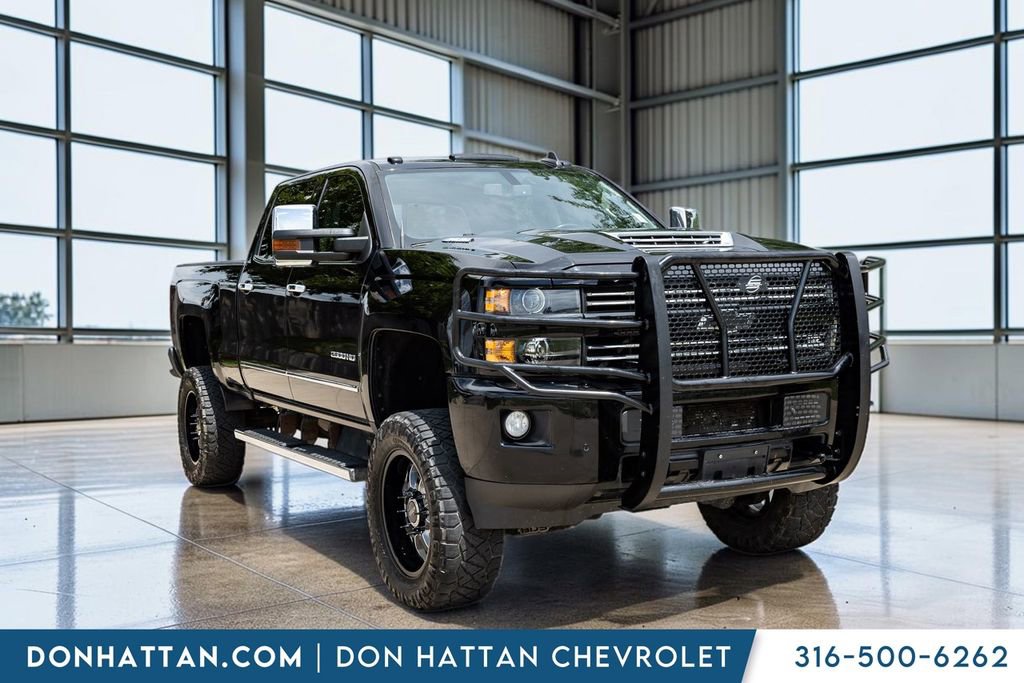 Used 2019 Chevrolet Silverado 2500 LTZ w/ Duramax Plus Package AWD/4WD image 24
