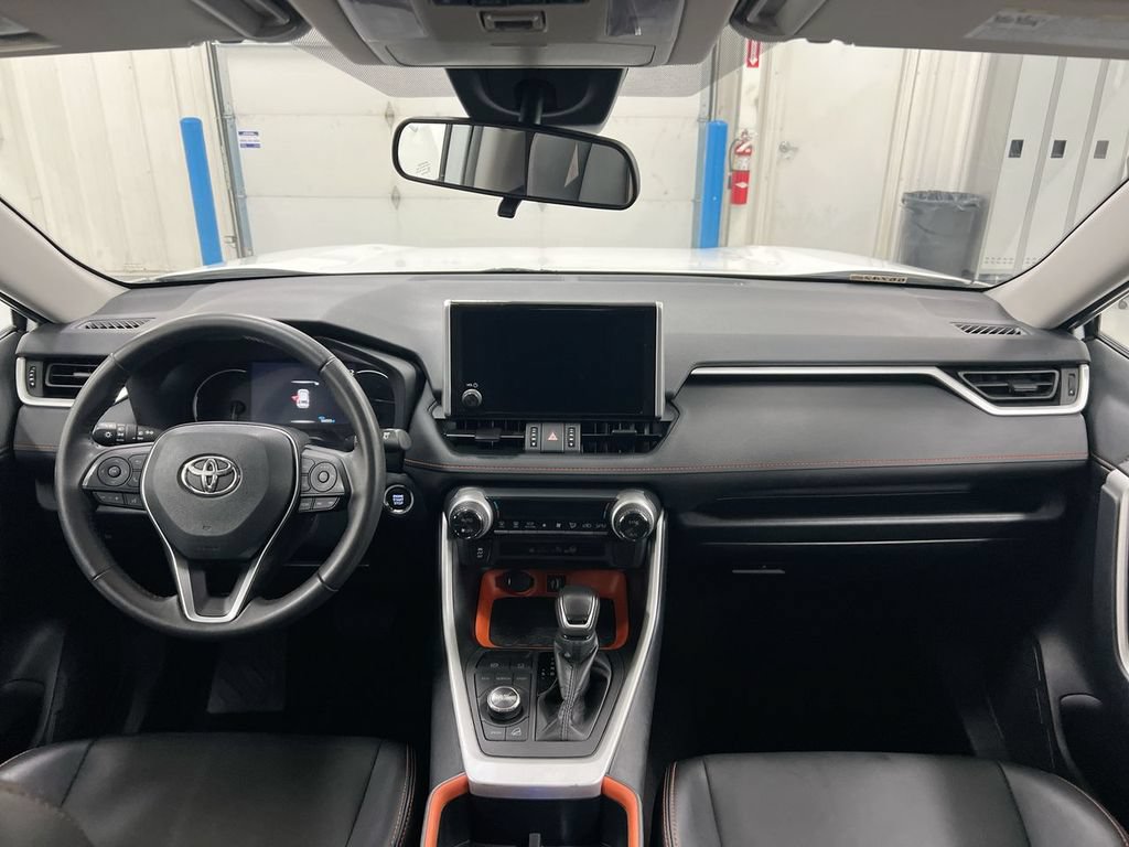 Used 2024 Toyota RAV4 Adventure AWD/4WD image 10