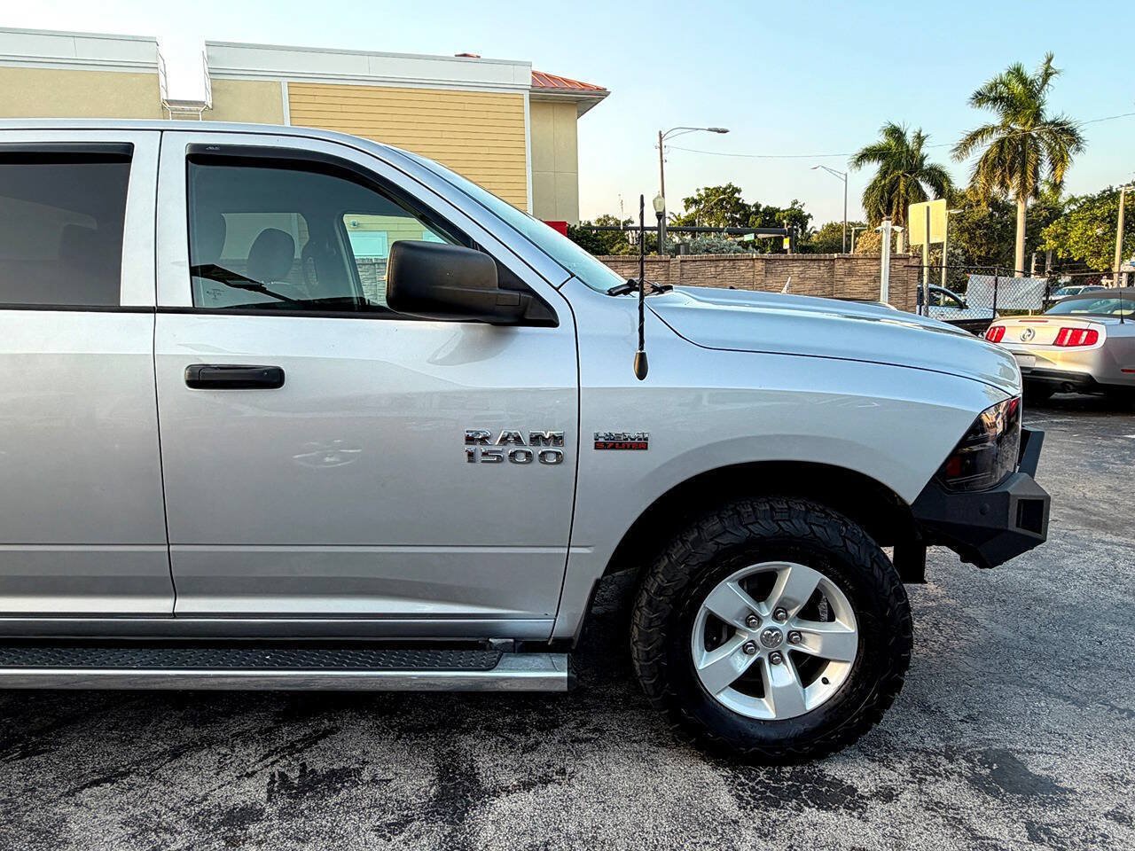 Used 2016 RAM 1500 Tradesman w/ Popular Equipment Group AWD/4WD image 13