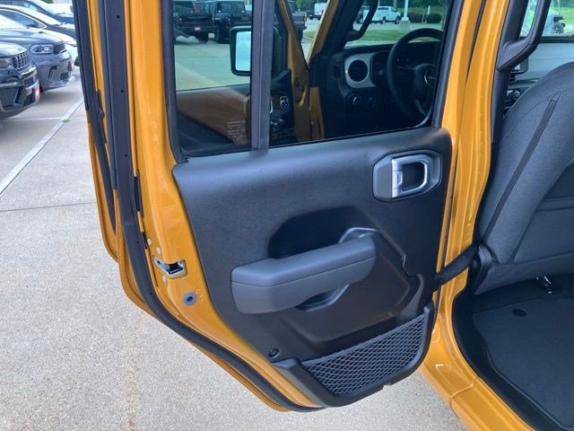New 2026 Jeep Wrangler Unlimited Sport AWD/4WD image 22
