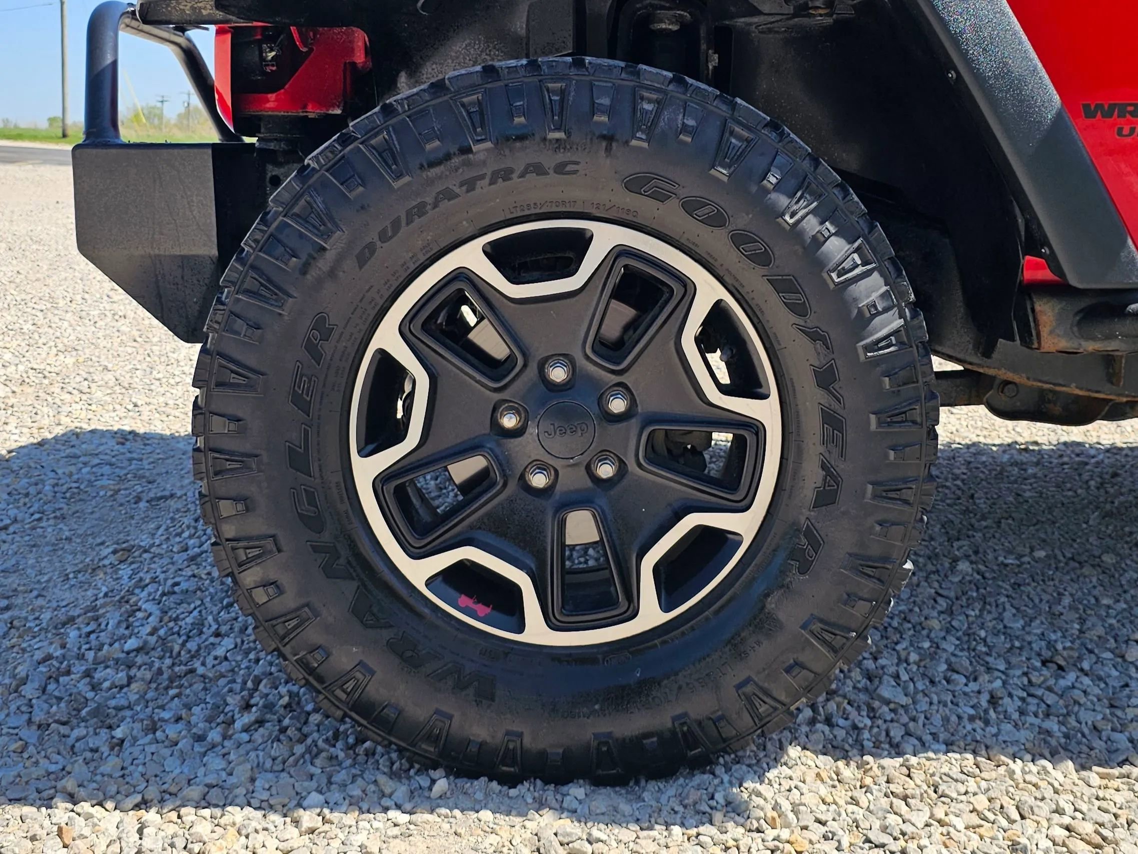 Used 2015 Jeep Wrangler Unlimited Rubicon AWD/4WD image 12