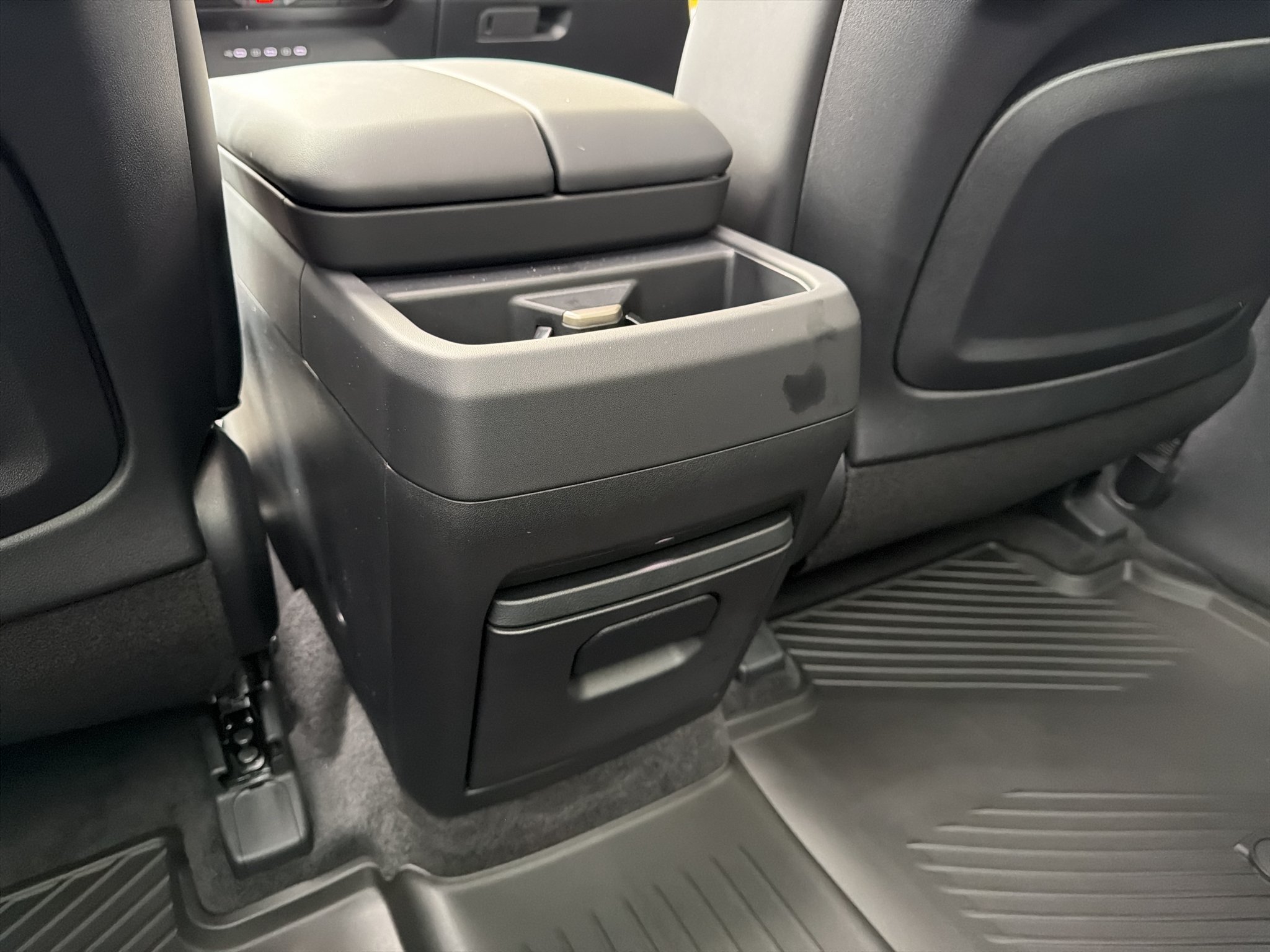 New 2027 Kia Telluride SX Prestige AWD/4WD image 19