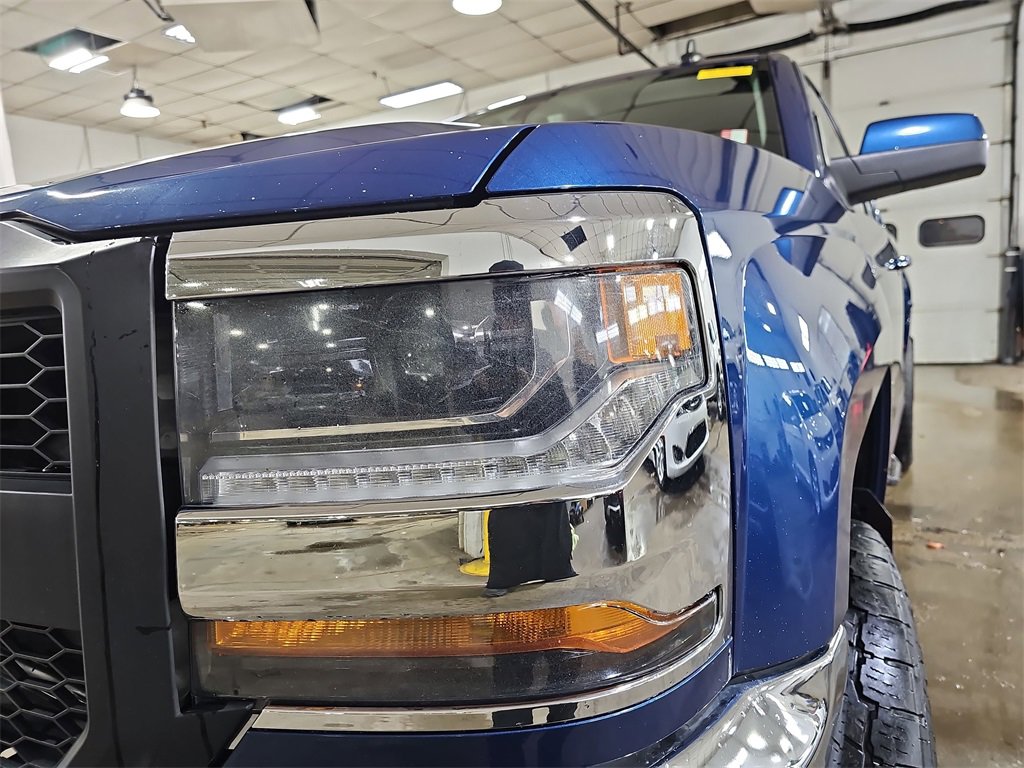 Used 2016 Chevrolet Silverado 1500 LT w/ All Star Edition image 36