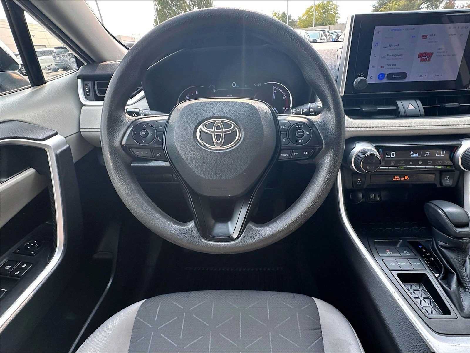 Used 2023 Toyota RAV4 XLE w/ Convenience Package FWD image 8