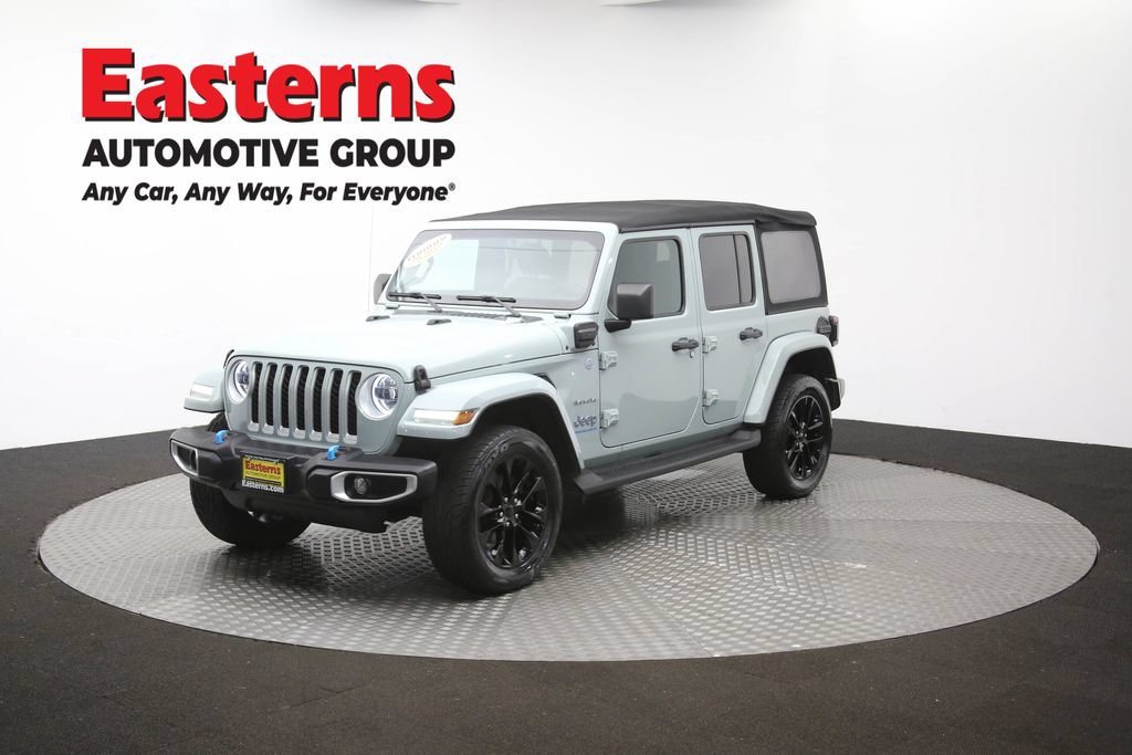 Used 2023 Jeep Wrangler Unlimited Sahara w/ Cold Weather Group AWD/4WD image 55