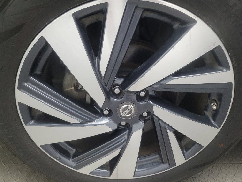 Used 2017 Nissan Murano Platinum w/ Platinum Technology Package FWD image 31