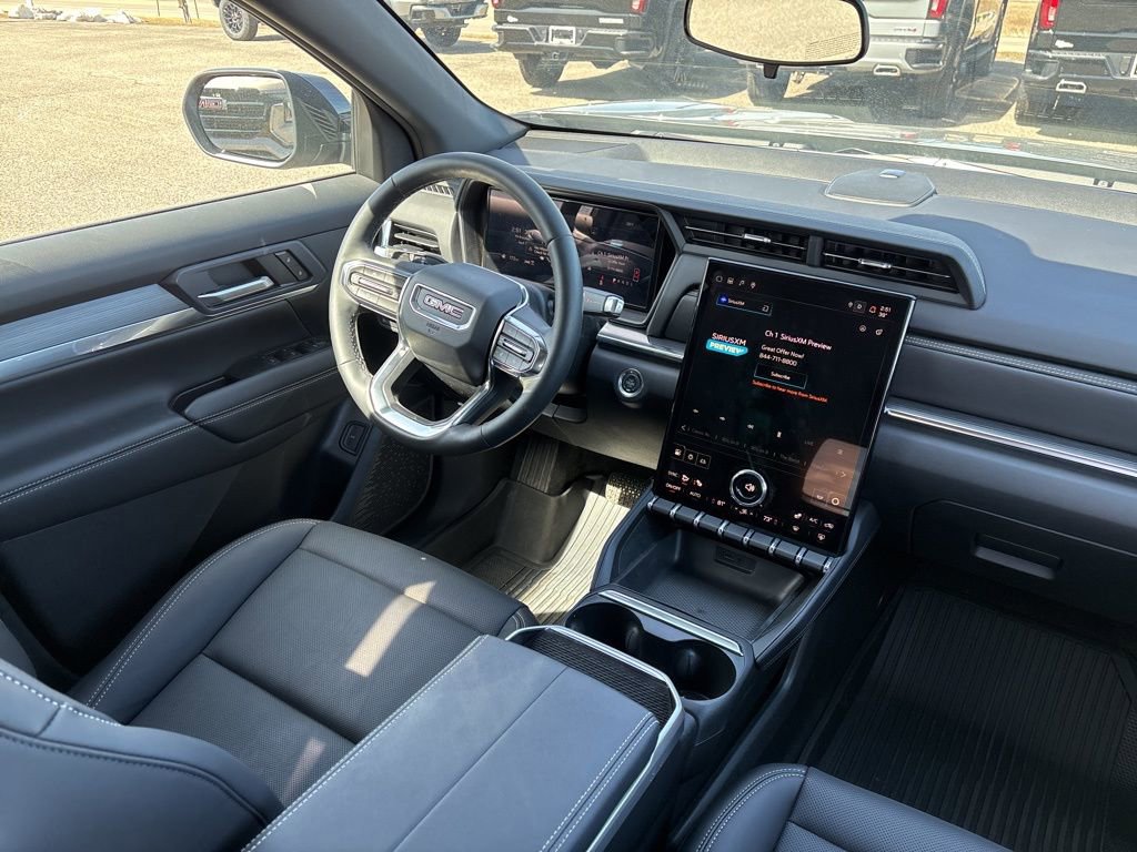 Used 2026 GMC Terrain Elevation w/ Elevation Premium Package image 14