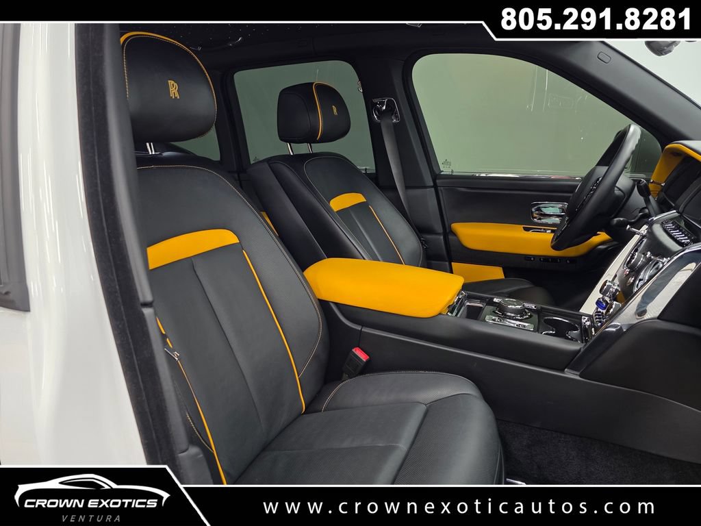 Used 2023 Rolls-Royce Cullinan AWD/4WD image 18