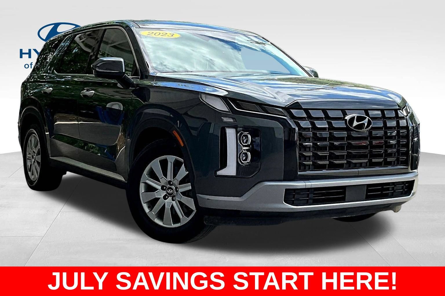 Used 2023 Hyundai Palisade SE AWD/4WD image 3