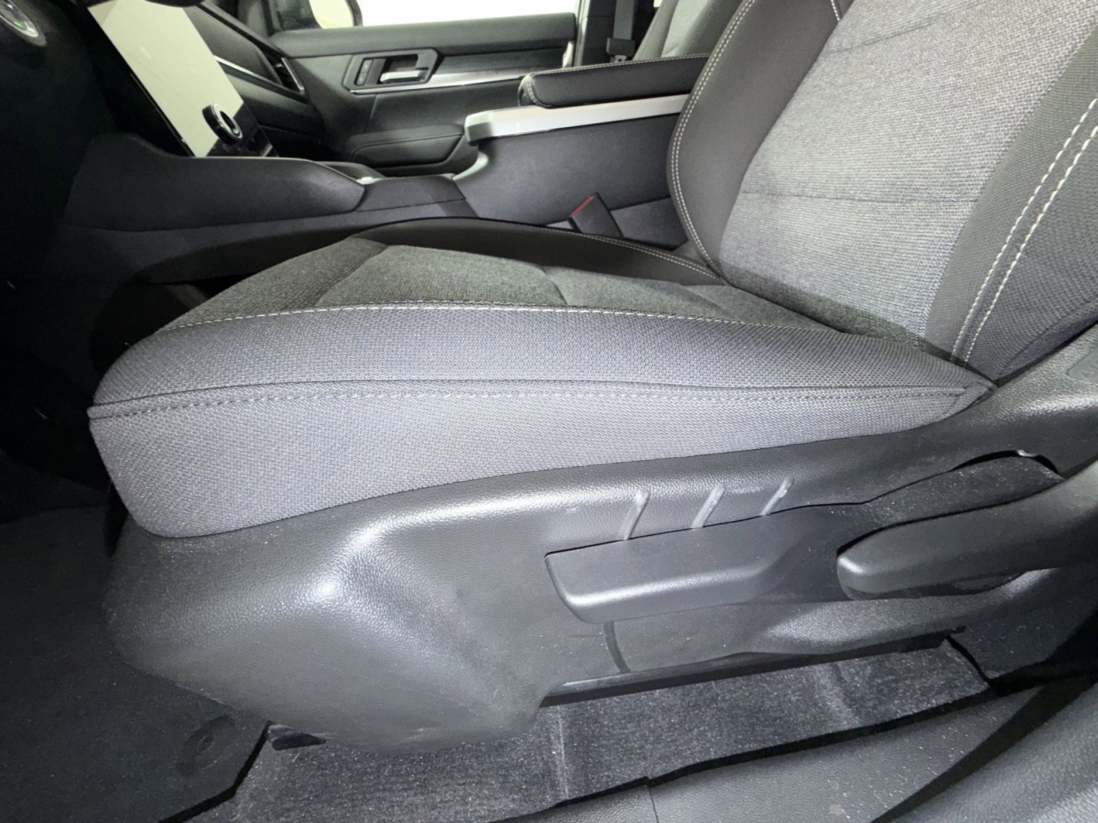 New 2026 GMC Terrain Elevation w/ Black Edition FWD image 14