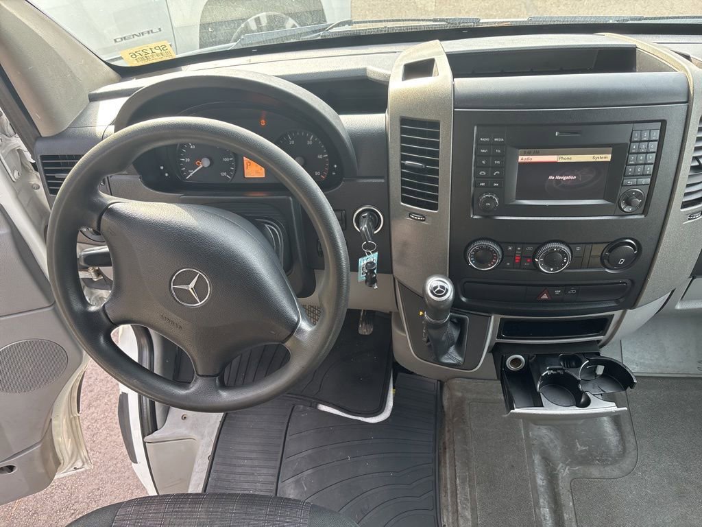 Used 2016 Mercedes-Benz Sprinter 3500 image 33