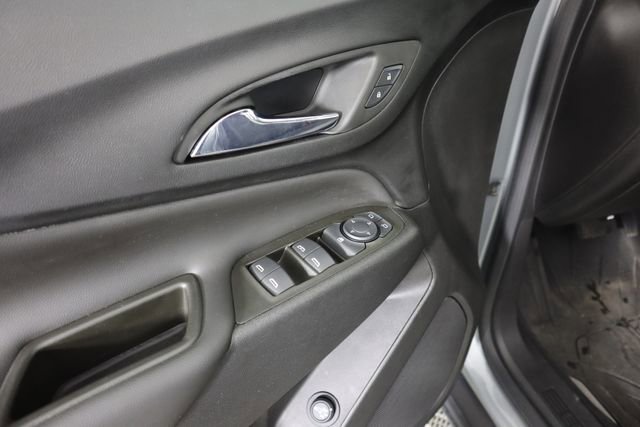 Used 2023 Chevrolet Equinox LT AWD/4WD image 30
