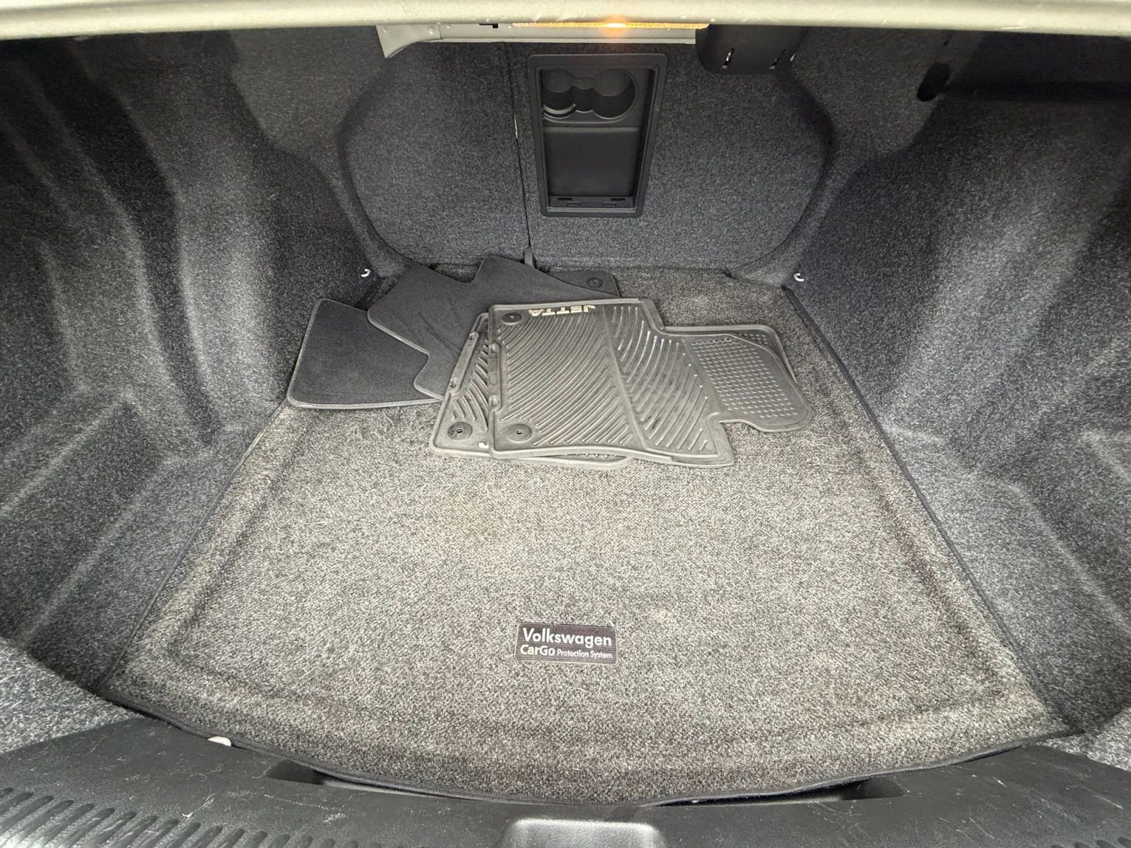 Used 2015 Volkswagen Jetta SE FWD image 14
