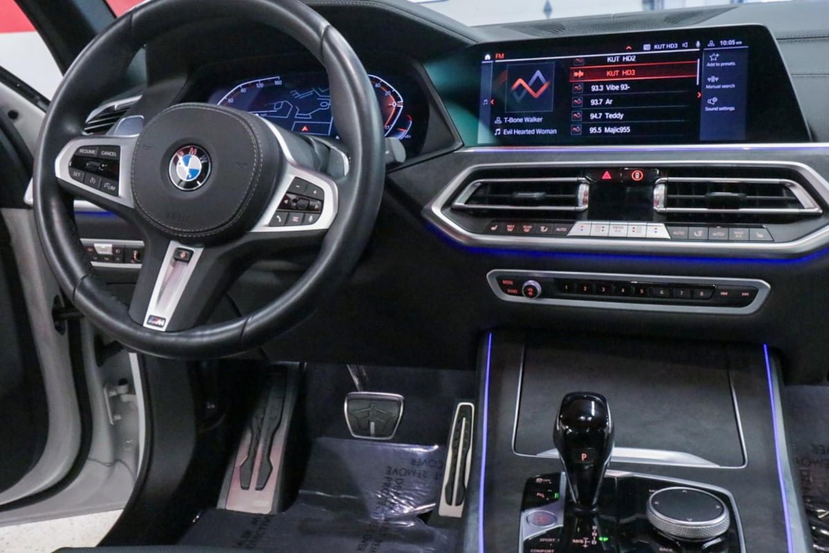 Used 2023 BMW X5 xDrive40i w/ M Sport Package AWD/4WD image 29