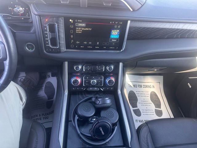 Used 2024 GMC Yukon XL Denali w/ Advanced Technology Package image 25