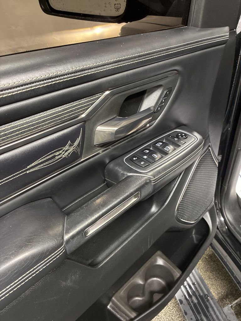 Used 2021 RAM 1500 Limited w/ Body Color Bumper Group image 12