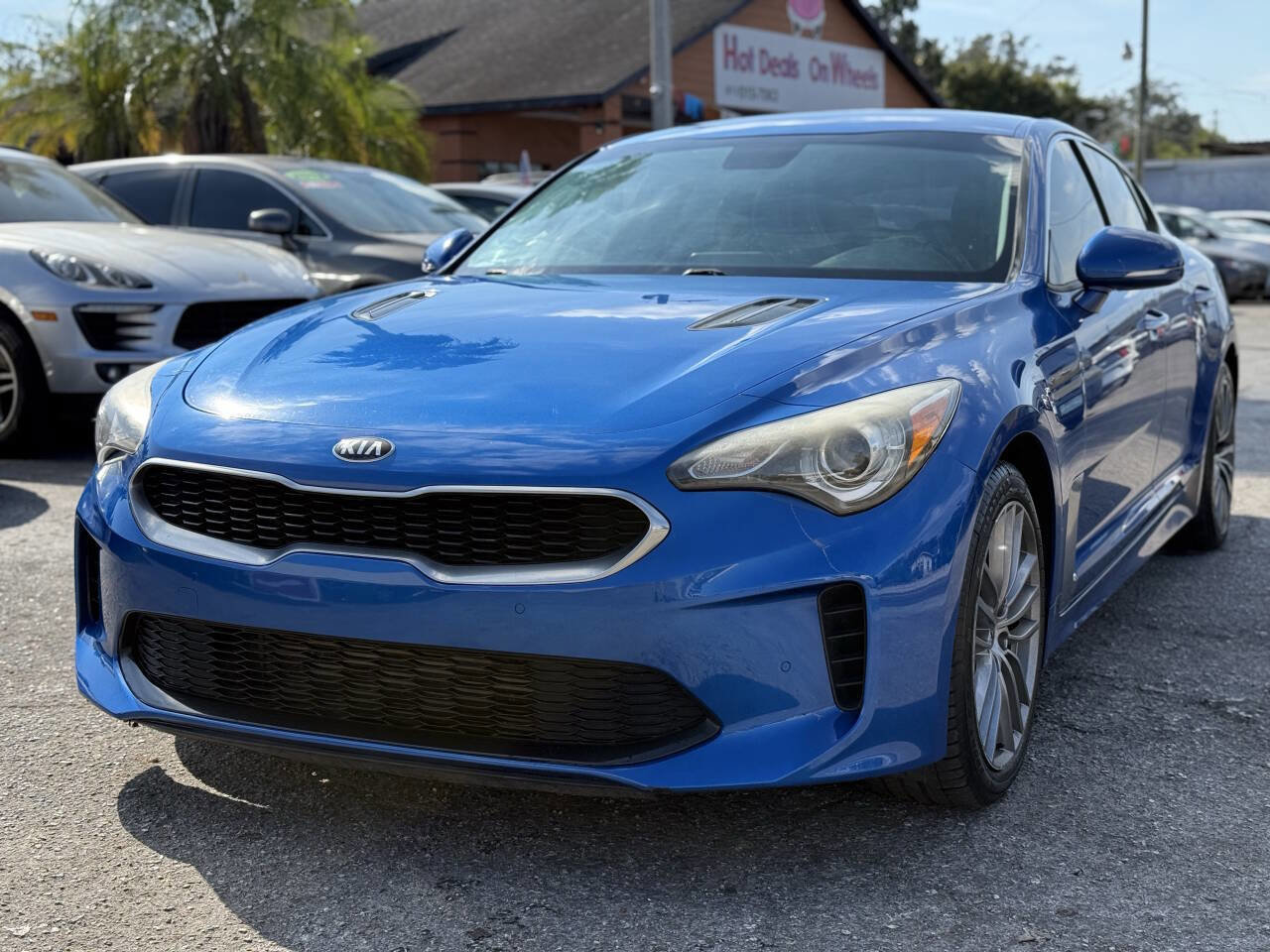 Used 2018 Kia Stinger image 3