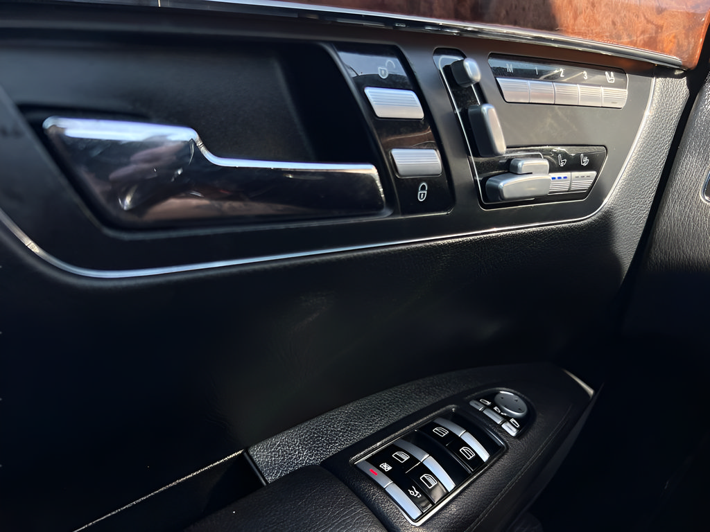Used 2010 Mercedes-Benz S 550 image 46