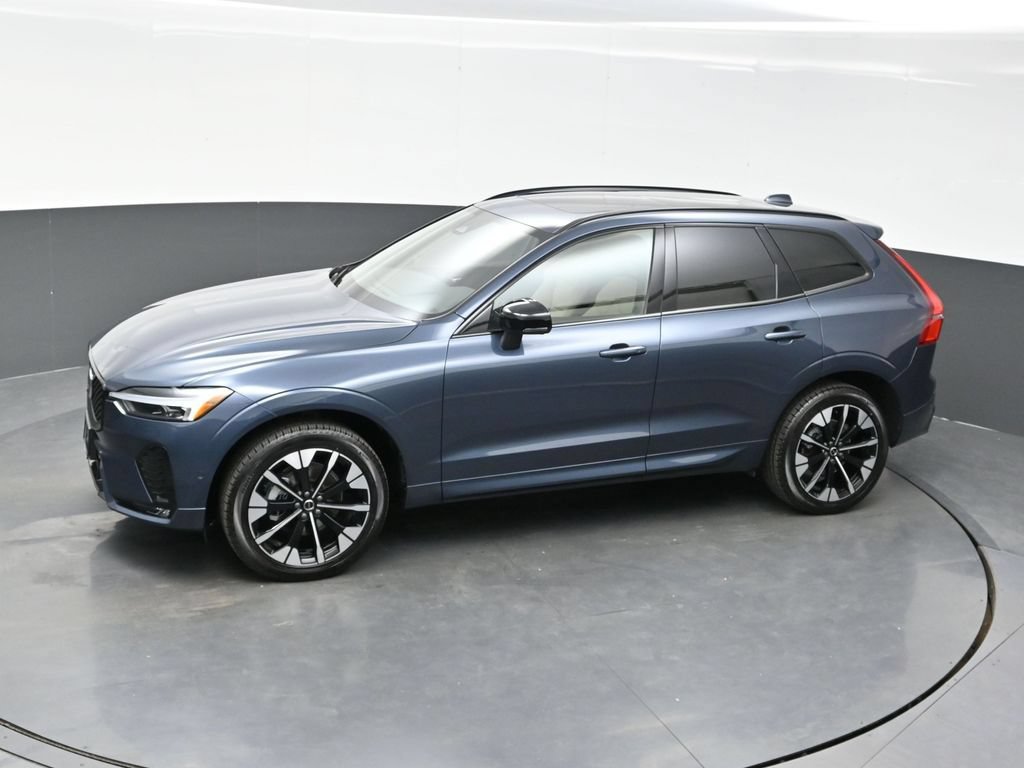 New 2026 Volvo XC60 B5 Plus w/ Climate Package AWD/4WD image 28