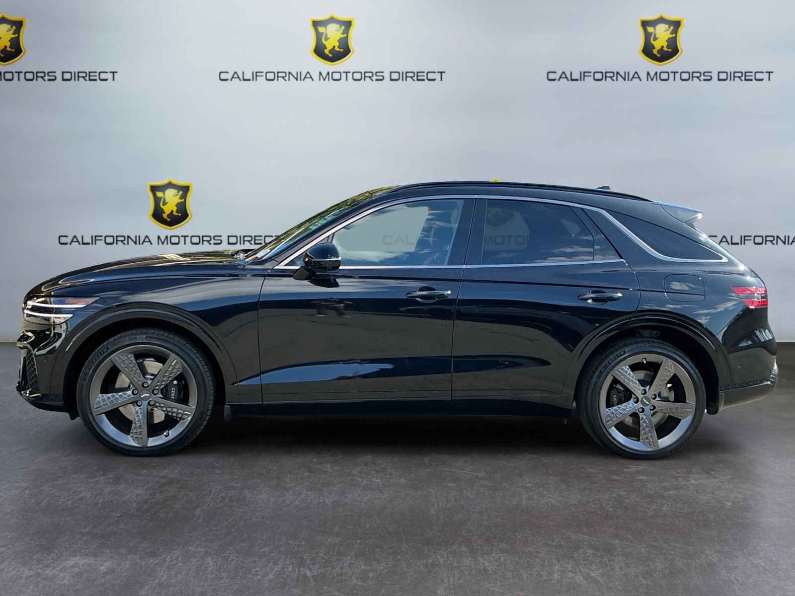 Used 2023 Genesis GV70 2.5T w/ Sport Prestige Package image 8