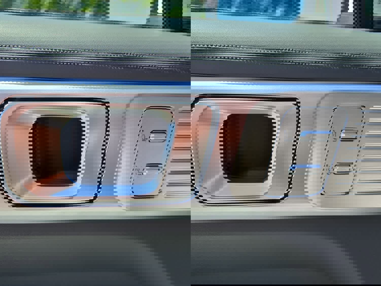 Used 2024 Hyundai Santa Fe Calligraphy image 22