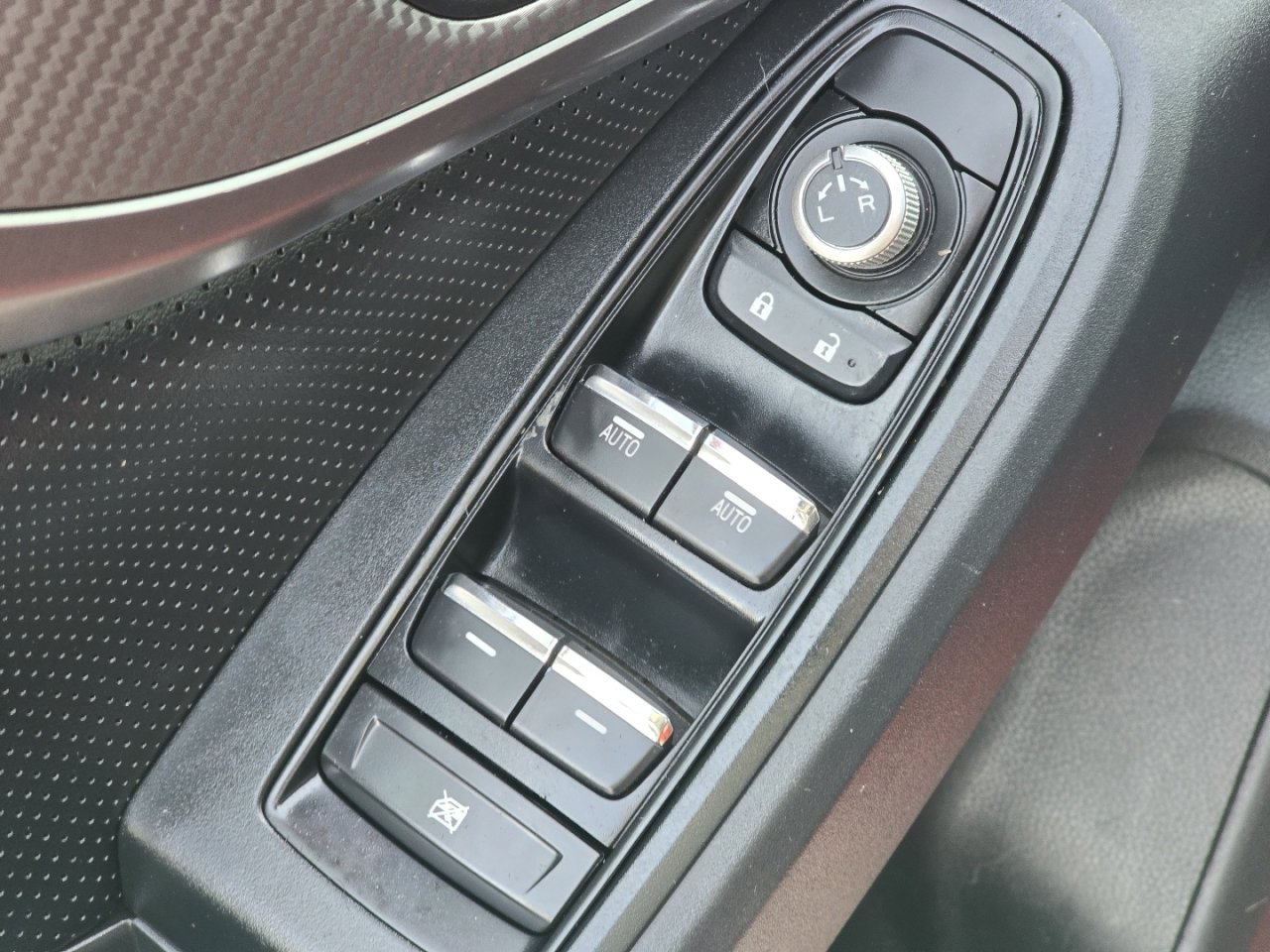 Used 2021 Subaru Crosstrek 2.5i Limited w/ Moonroof Package 1 image 24