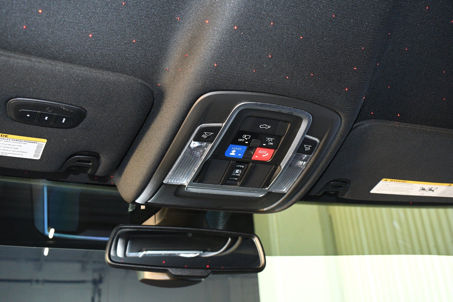 Used 2020 RAM 2500 Laramie w/ Night Edition AWD/4WD image 33