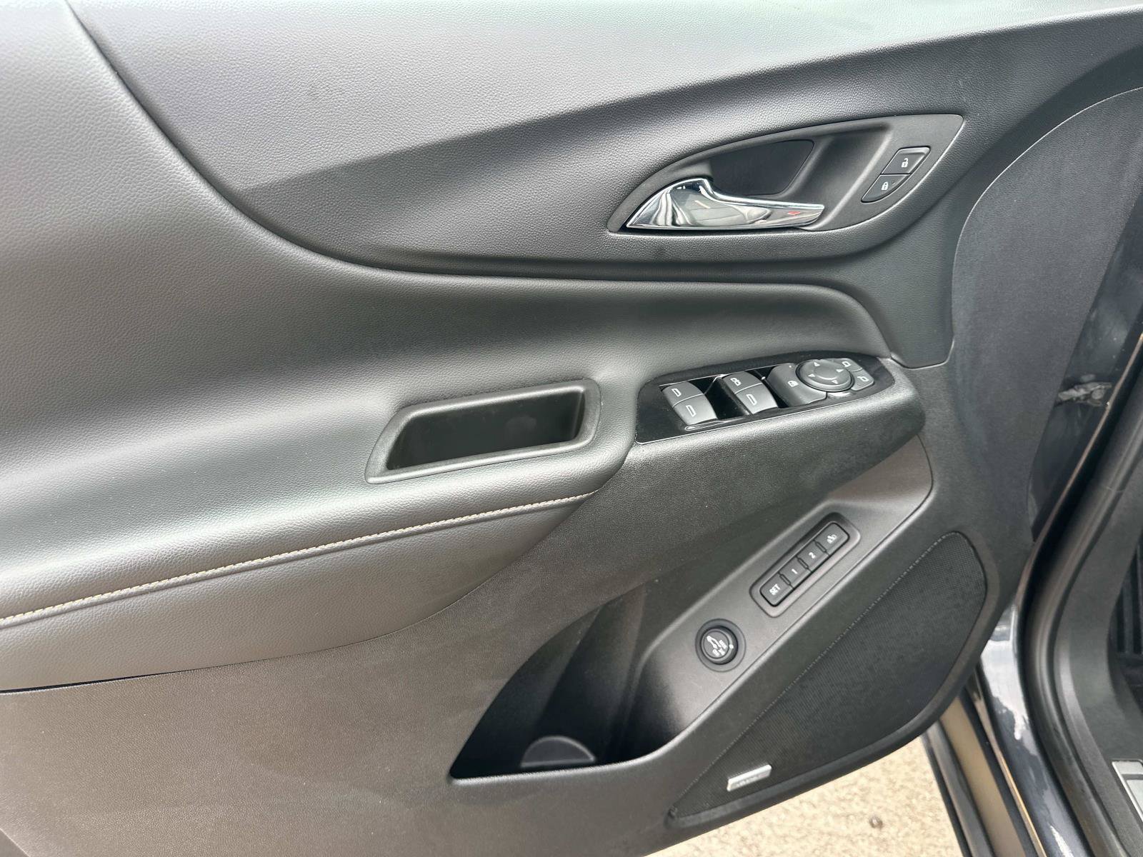 Certified 2022 Chevrolet Equinox Premier AWD/4WD image 14