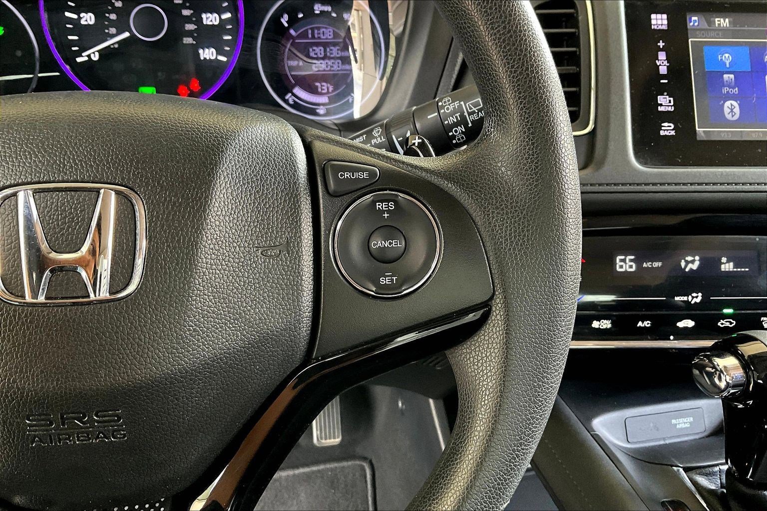 Used 2018 Honda HR-V EX image 12